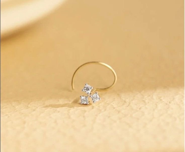 Nose Pin